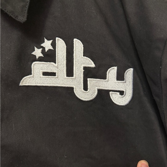 Divide The Youth black zip-up jacket - size L - Picture 4 of 9